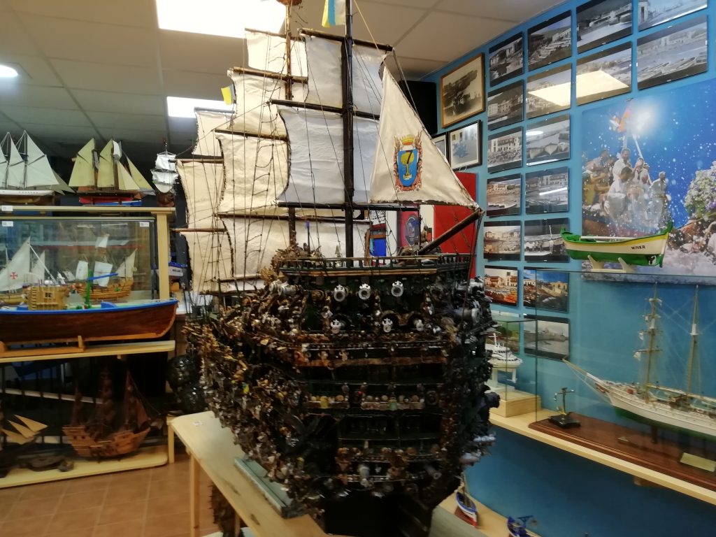 Model plachetnice v muzeu Pescador