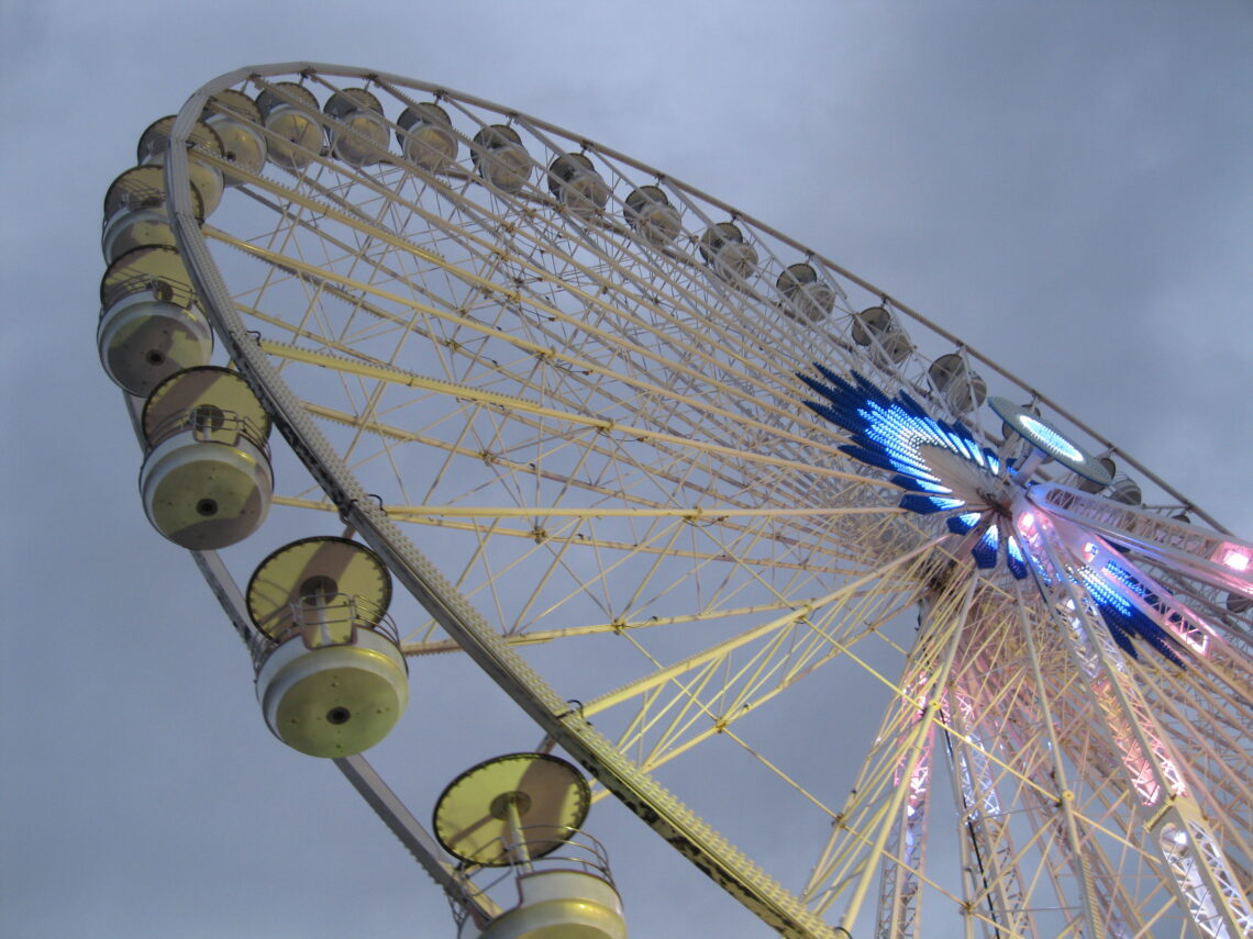 Ruské kolo v přístavu v Marseille